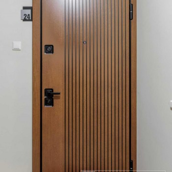 С отделкой из дерева 1