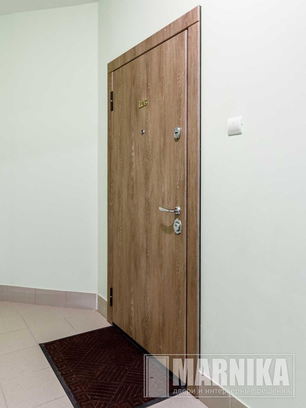 Современная в квартиру 17