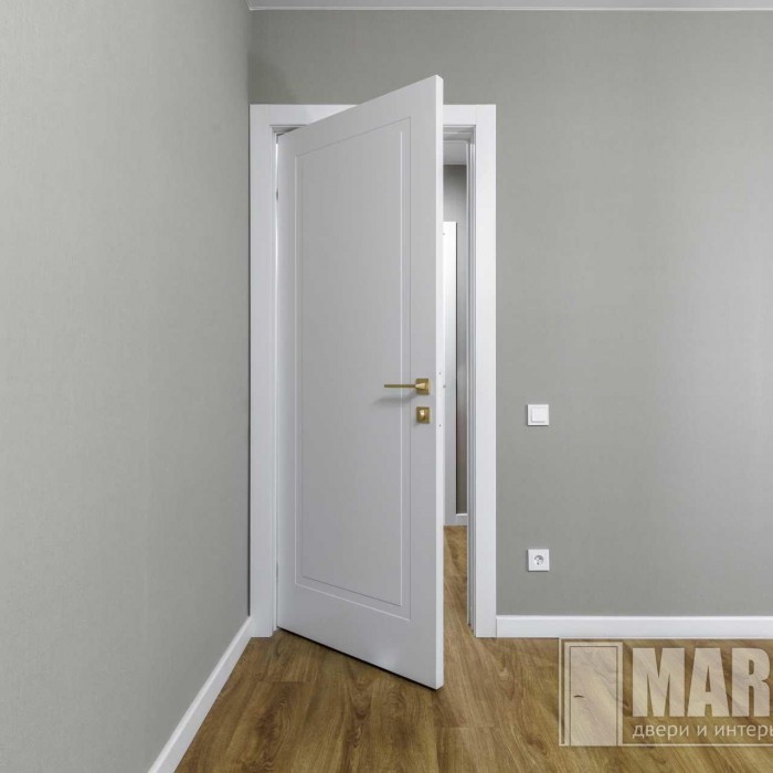 Неоклассика в эмали: входная и межкомнатные двери (84)