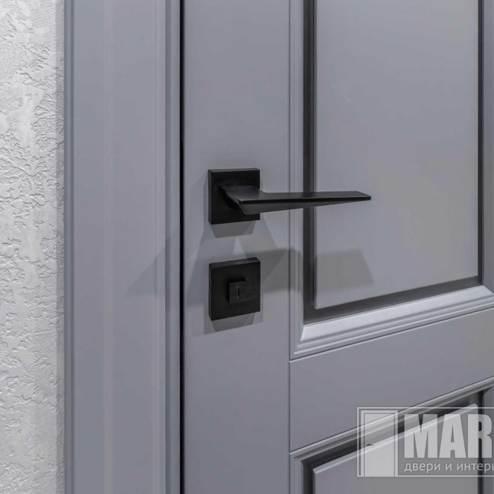 Современная классика с фигурным наличником (91)