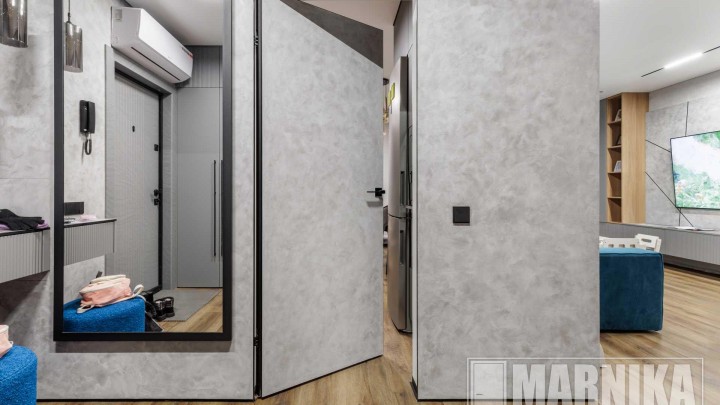 Дверь-книга, двери скрытого монтажа, входная дверь в покрытии "Травертин"